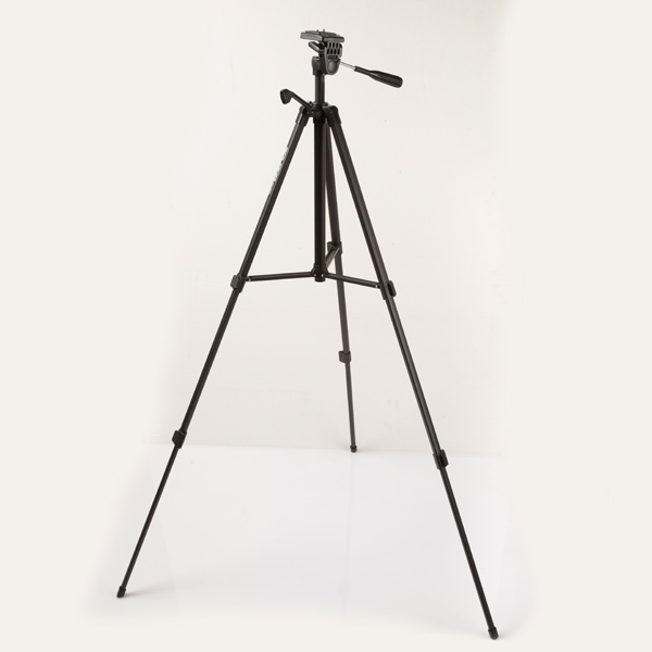 Trípode Soligor WT-330A (Alt 134,5 cms) c/estuche - Imagen 3