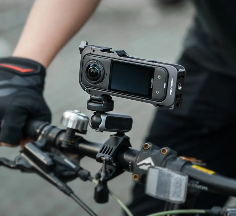 Cage PGYTECH para Insta360 X5 - Imagen 4
